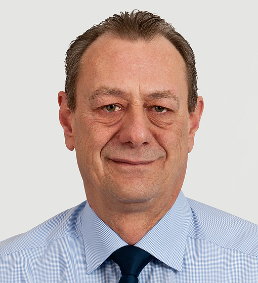 portrait_michael_goldhacker.jpg